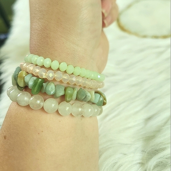 NWT Ryze Natural Stone Clear Quartz, Druzy, & Amazonite Stack Bracelets-Set of 4 - Picture 4 of 5